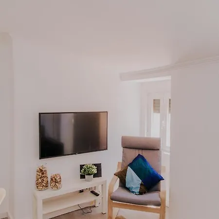 A Casa Do Jardim A Estrela Iii ליסבון